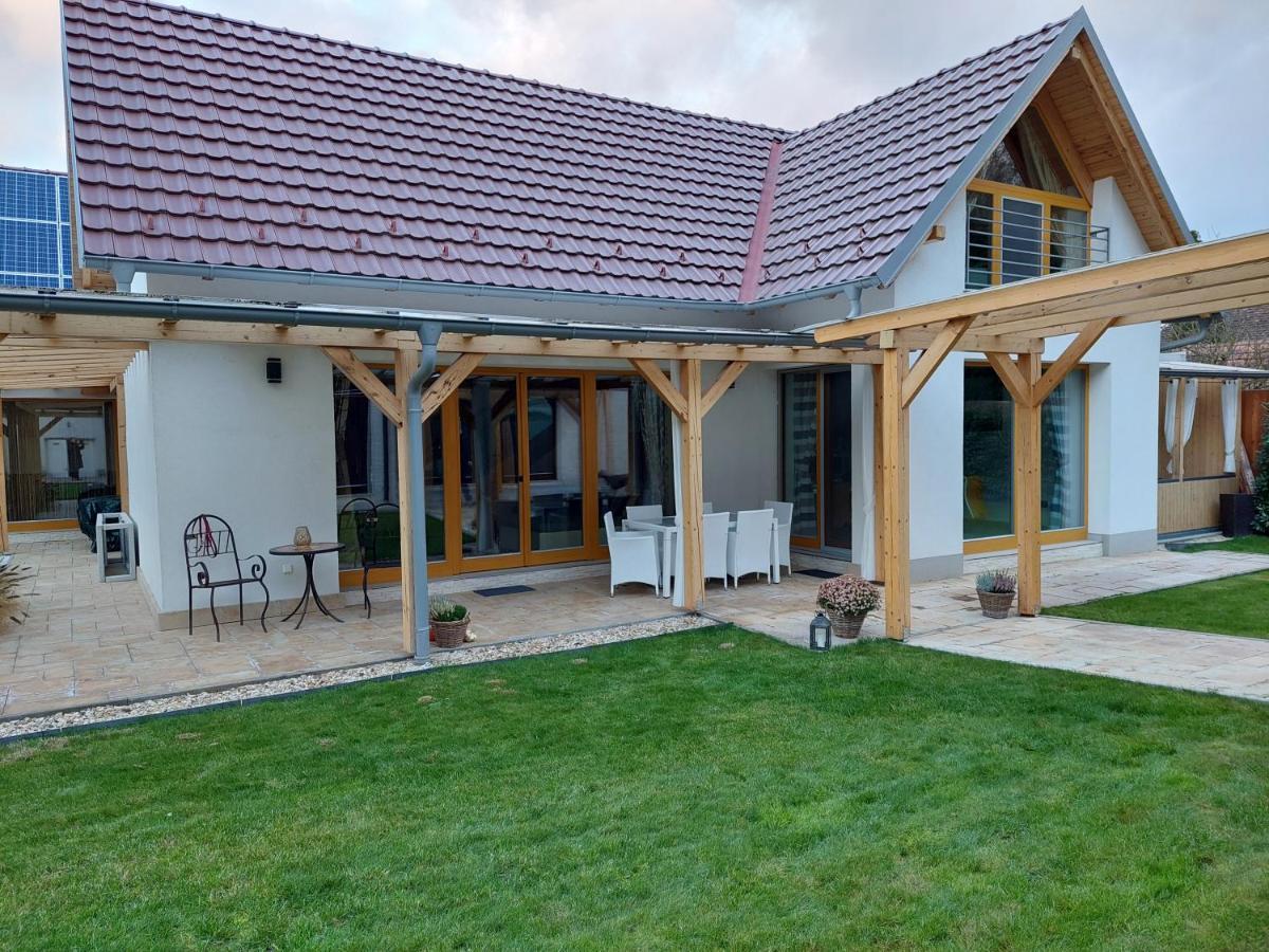 Villa Quality Wellness Dozmat Exteriér fotografie
